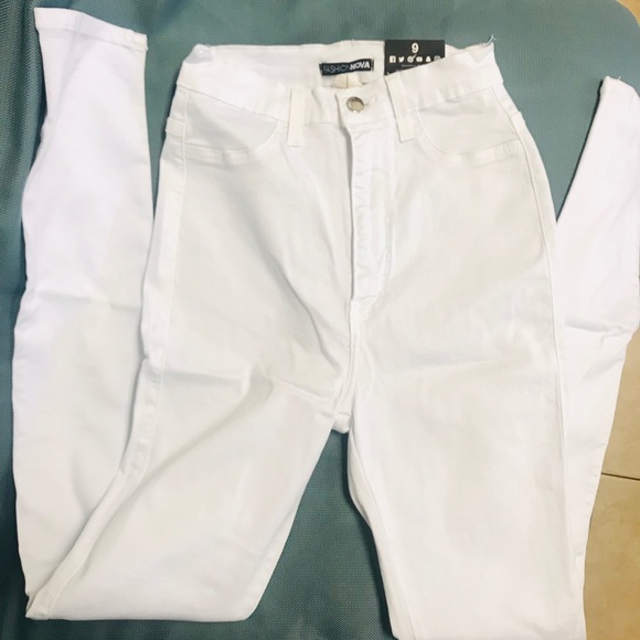 White jeans - Picture 3 of 5